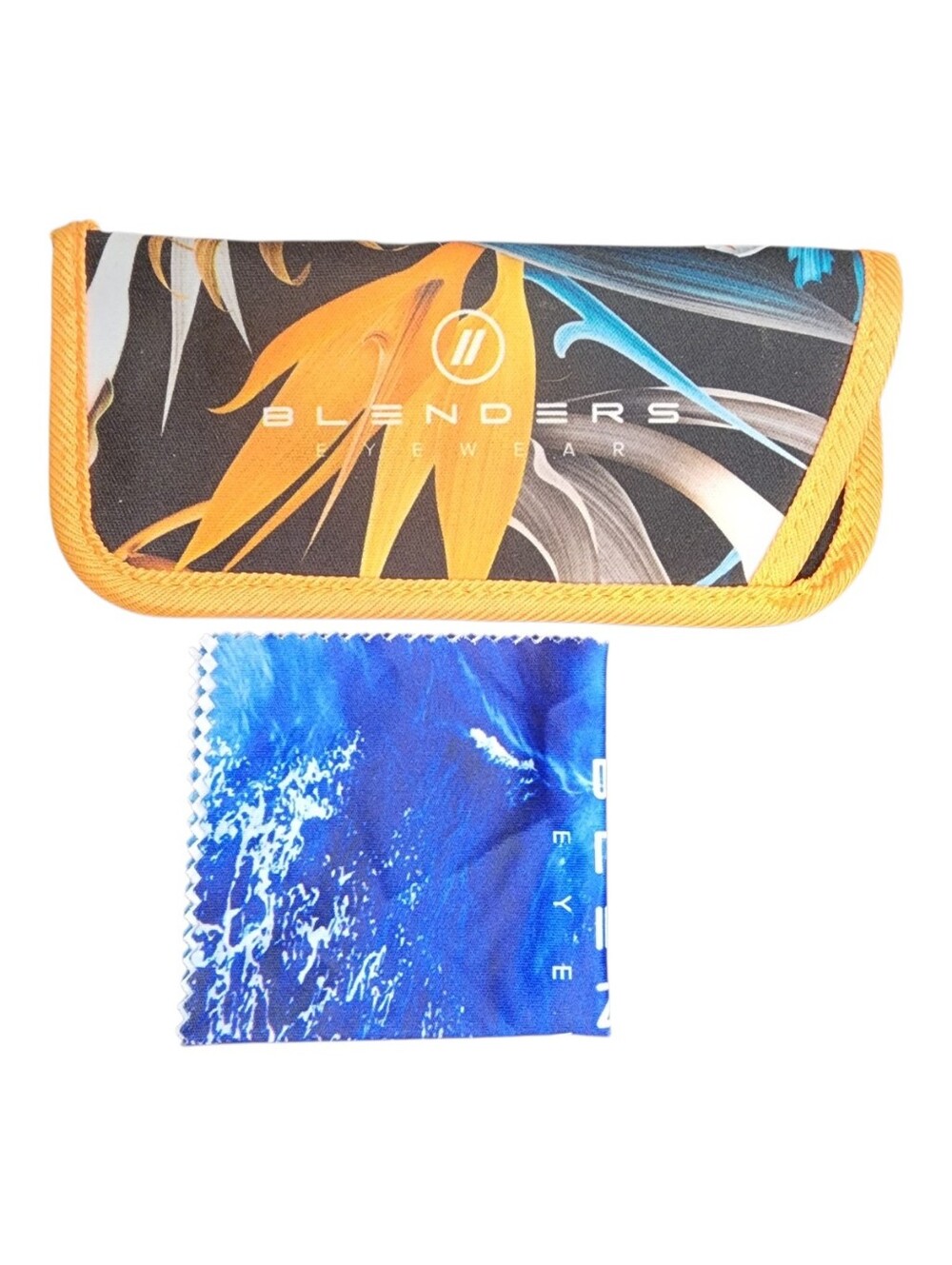 Blenders Soft Case & Lense Wipe